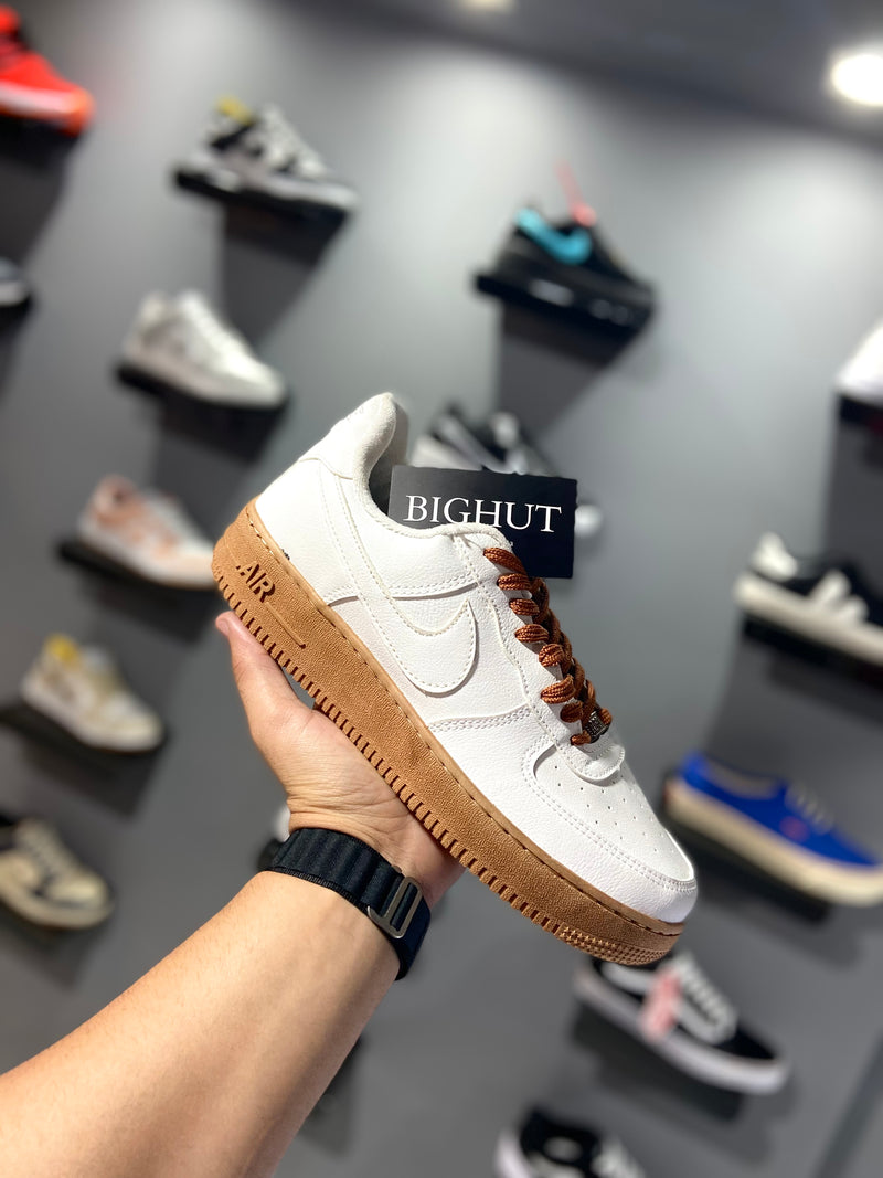 Air force 1 branco e caramelo