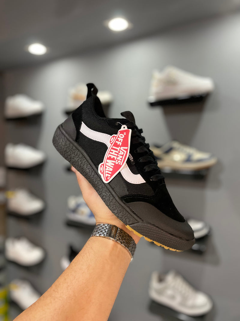 Vans ultrarange exo preto